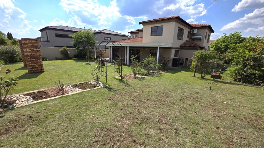 3 Bedroom Property for Sale in Xanadu Eco Park North West